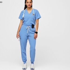 Figs ceil blue scrub set